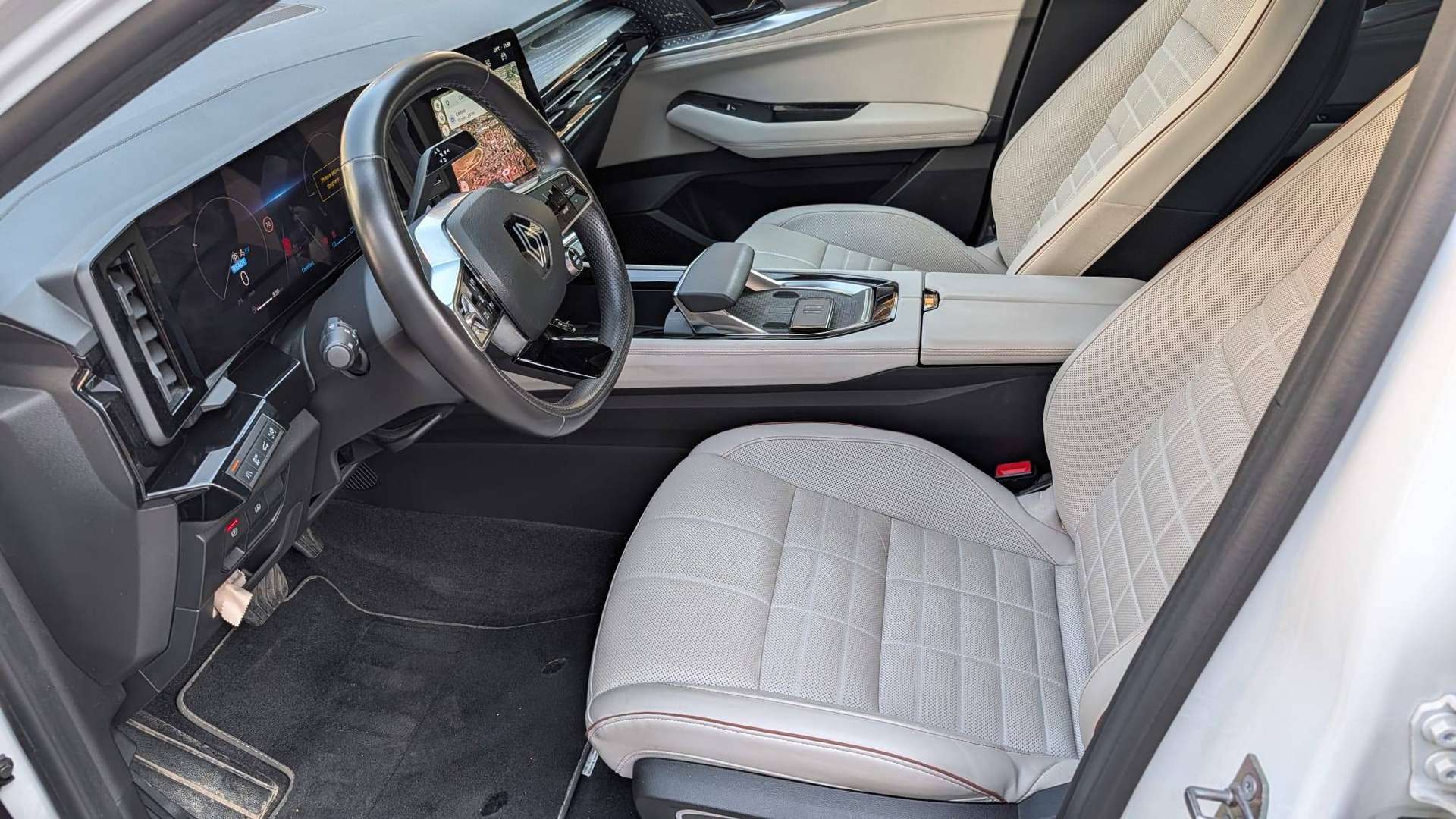 Renault Espace  Espace VI 2023 e-Tech full hybrid 7p Iconic 200cv auto