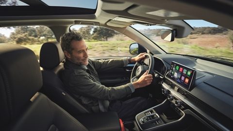 NUOVO CR-V FULL HYBRID e PLUG-IN HYBRID