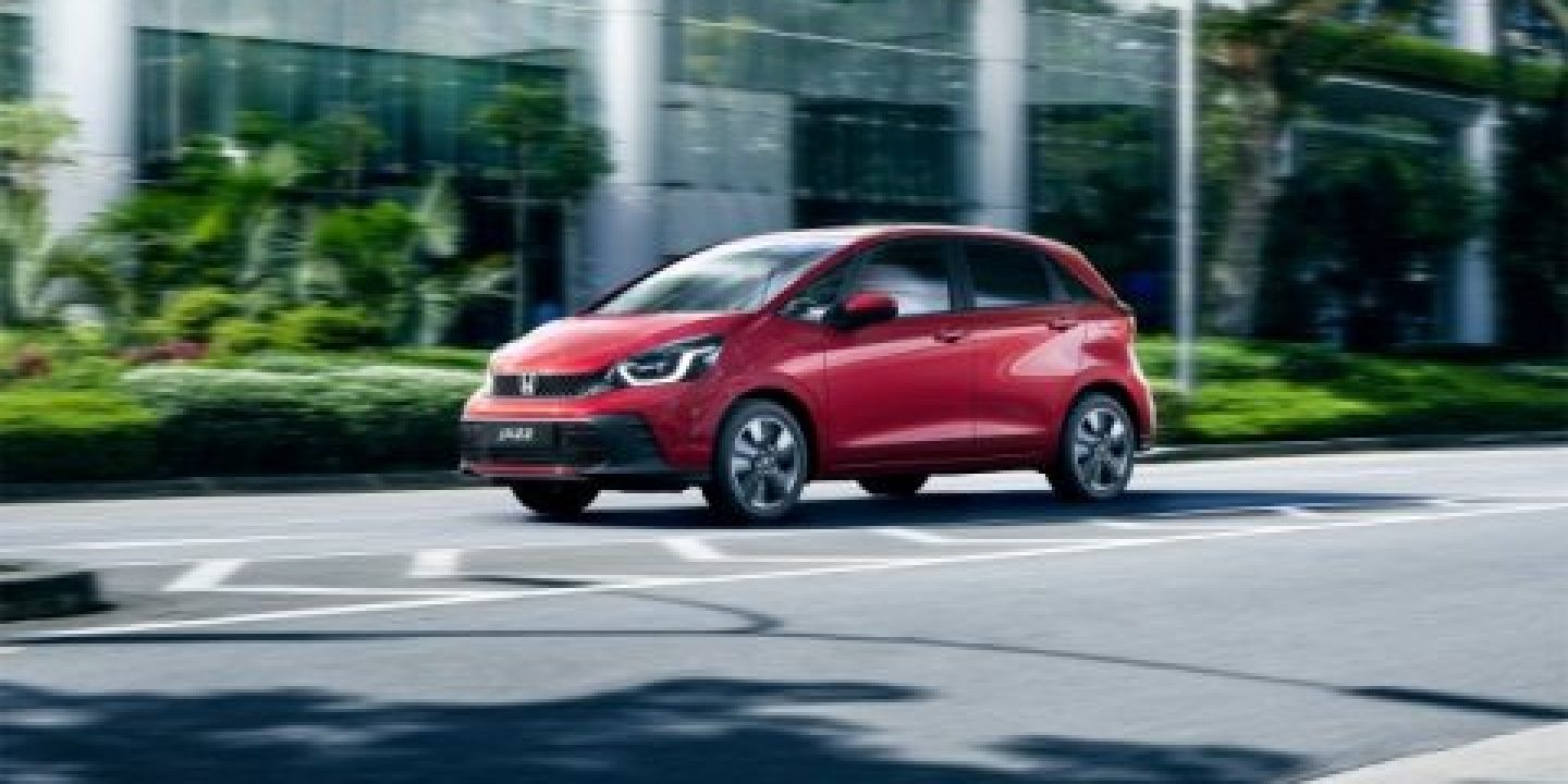 Honda - JAZZ FULL HYBRID